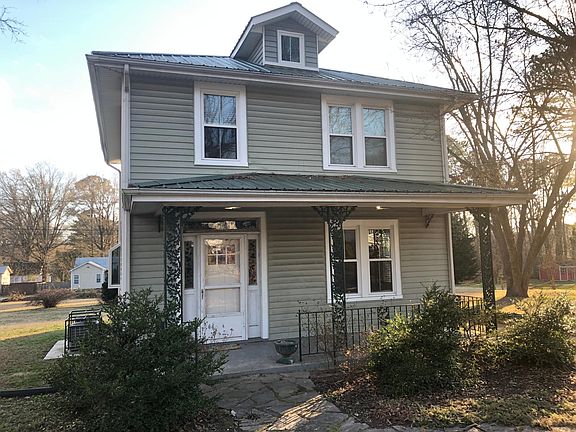 2nd image of 1005 Lakeside Blvd