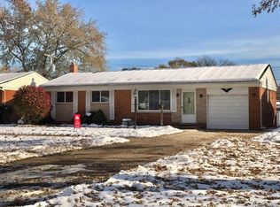 10028 Eckles Rd, Livonia, MI 48150