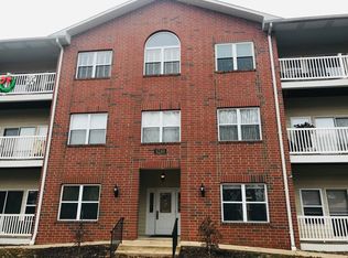 6240 Sunshine Dr APT 2G, Saint Louis, MO 63109
