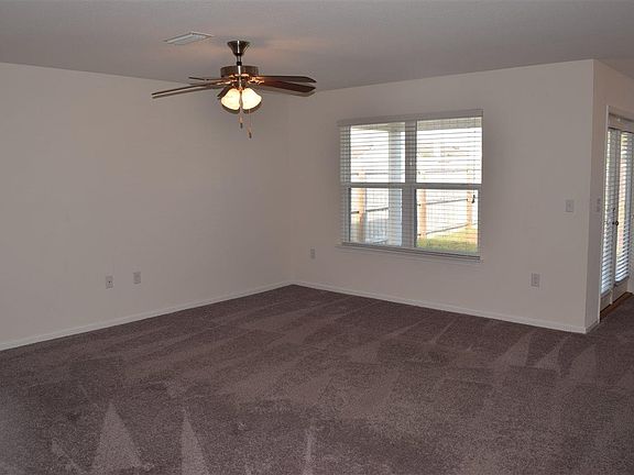 4th image of 2270 Waltham St