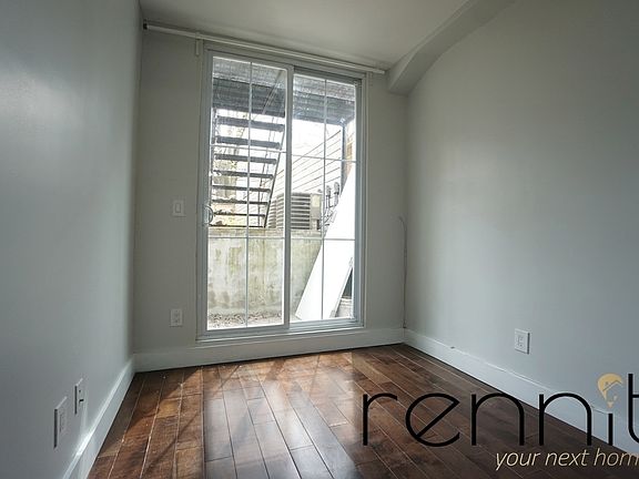 4th image of 626 Lafayette Ave #1A