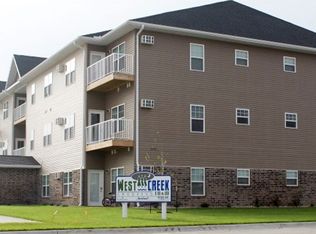 1402 13th St W #200, West Fargo, ND 58078