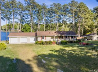 407 Pine Dr, Littleton, NC 27850