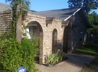 910 N Whatley Rd, White Oak, TX 75693