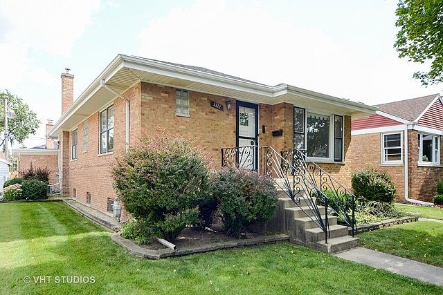 1st image of 3321 Calwagner Ave