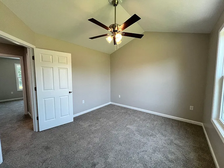 703 Bibb St NE — Photo 19