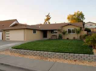 143 Hartford Ave, Vacaville, CA 95687