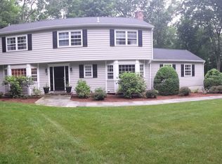 10 Adams Way, Weston, CT 06883