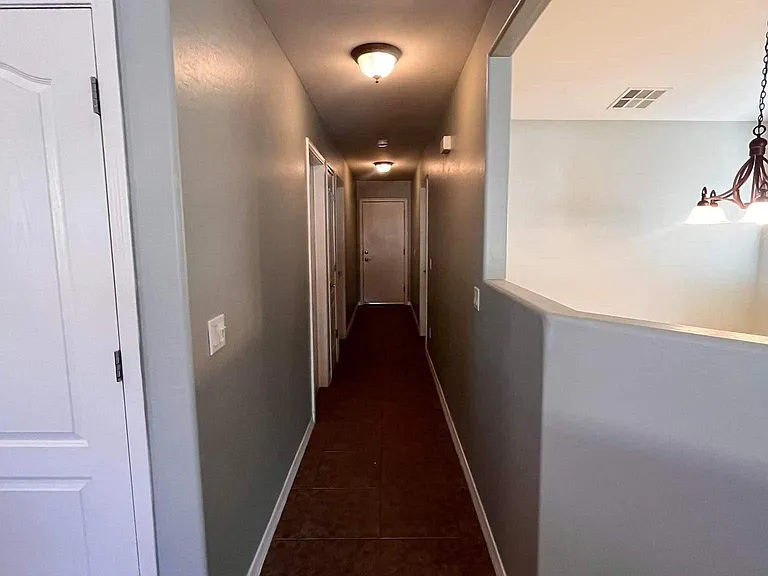 17564 W Evans Dr — Photo 8