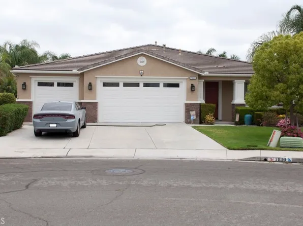 7810 Serenity Falls Rd, Corona, CA 92880