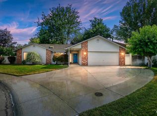 4977 N Fieldcrest Pl, Boise, ID 83704
