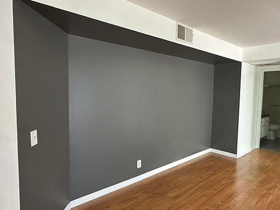 4th image of 3420 Barham Blvd APT 7