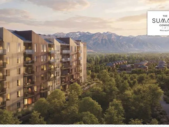 60 SE Welcome Pl SW #3, Calgary, AB T3H 4W1