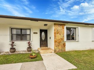 11241 SW 138th Ter, Miami, FL 33176