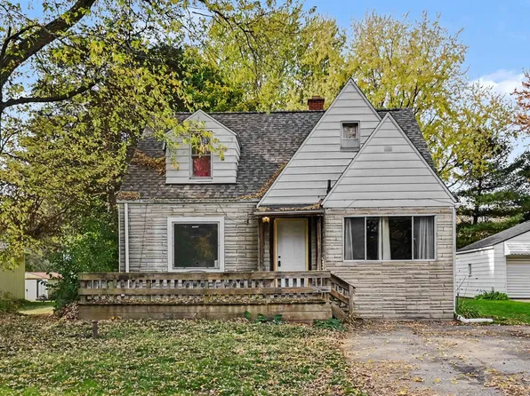 2271 Covert Rd, Burton, MI 48509