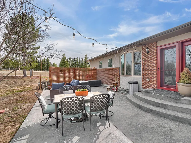 5825 Eggar Ct — Photo 34