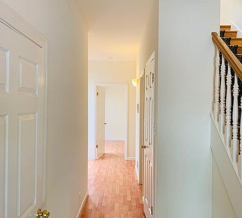 4th image of 631 Chenery St #631