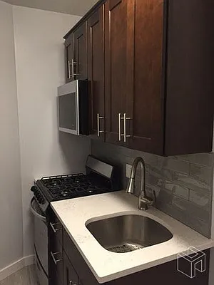 Rented by Halstead Real Estate | media 6