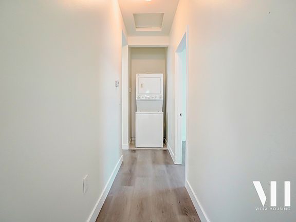 4th image of 3578 Budlong Ave #11cb54e6e