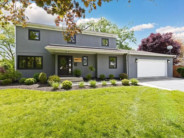 1455 Berkshire Rd, Columbus, OH 43221