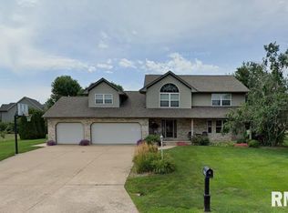 13644 N Wild Spruce Ln, Chillicothe, IL 61523