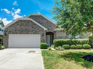 8215 Clover Leaf Dr, Rosenberg, TX 77469