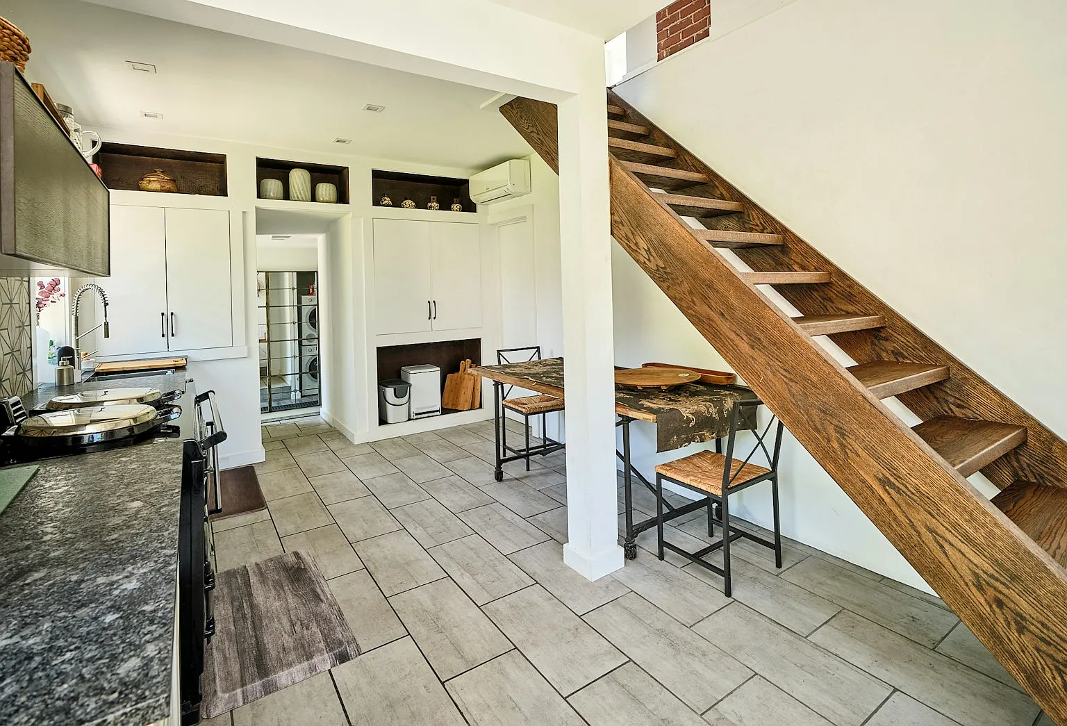 6098 Upper York Rd — Photo 1