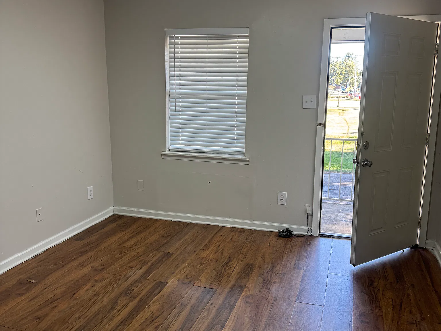 1 bed, 560 sqft, $675 — Photo 2
