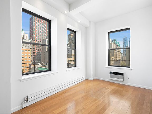 5th image of 150 Joralemon St APT 9B