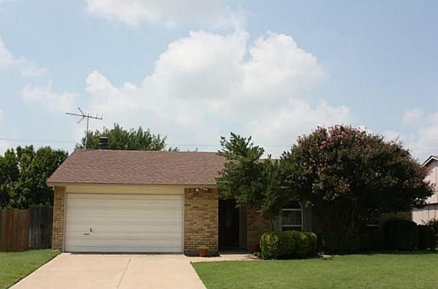 1st image of 741 Meadow Mead Dr