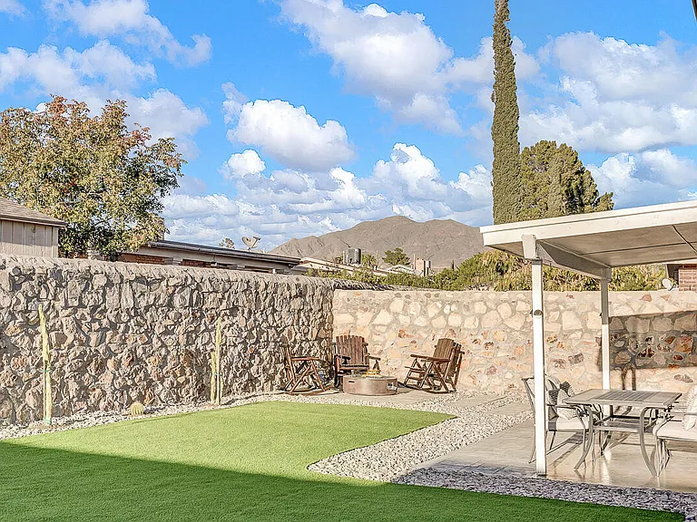 7313 Cerro Negro Dr — Photo 35