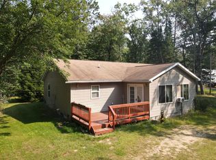 4122 Lone Pine Rd, Harrison, MI 48625