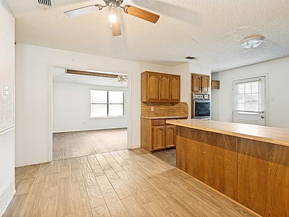 5th image of 8507 Sugarberry Pl