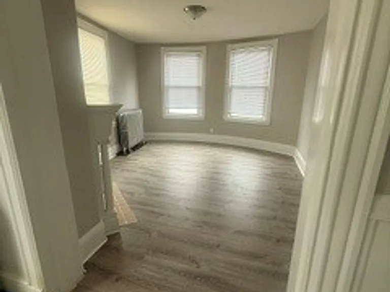 164 Washington Ave #7 — Photo 5
