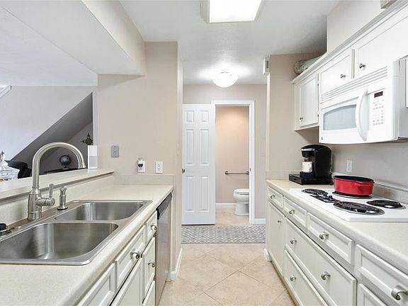 5th image of 4011 Nasa Pkwy APT 510