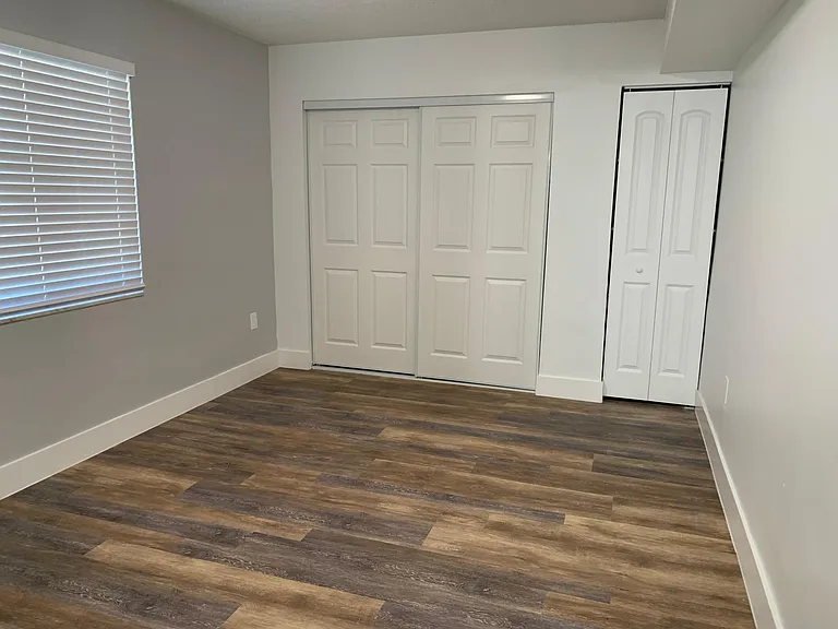 529 SW 4th St #102 — Photo 6