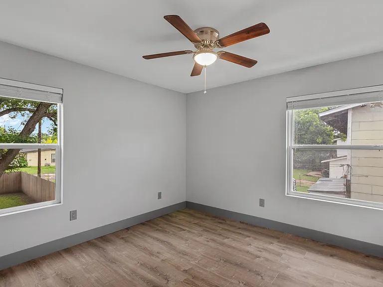3102 Wildwood St #B — Photo 24