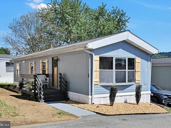230 W Fairview Ave Trailer 3, Marietta, PA 17547