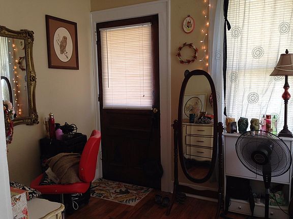 2nd image of 601 Gladstone Blvd