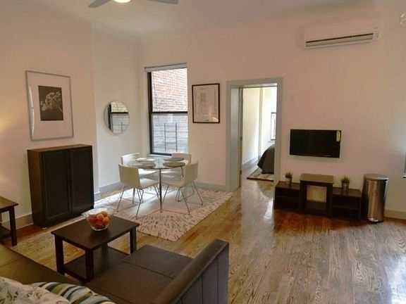 2nd image of 164 Underhill Ave #4F