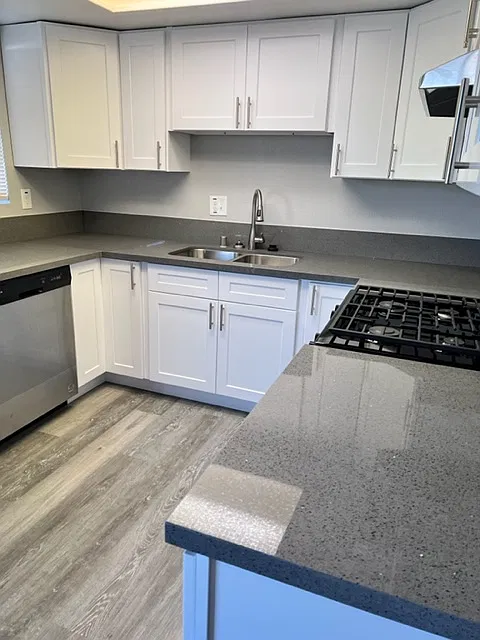44634 Beech Ave — Photo 2