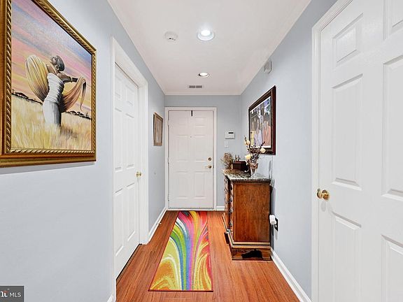 4th image of 8813 Stone Ridge Cir APT T3