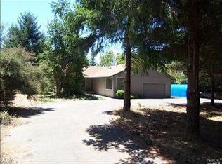 8585 Graton Rd, Sebastopol, CA 95472