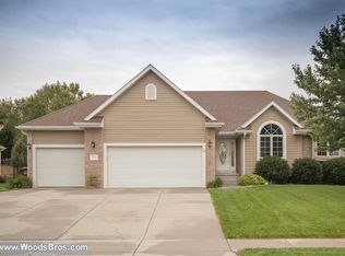 5920 S 91st St, Lincoln, NE 68526