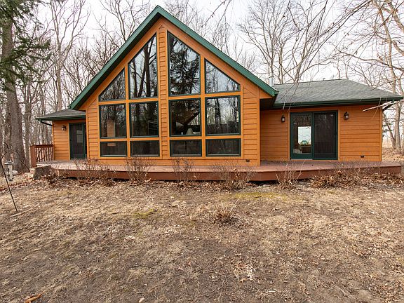 3rd image of 18 Lincoln Ct