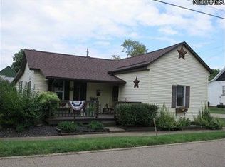 185 Brady St, Magnolia, OH