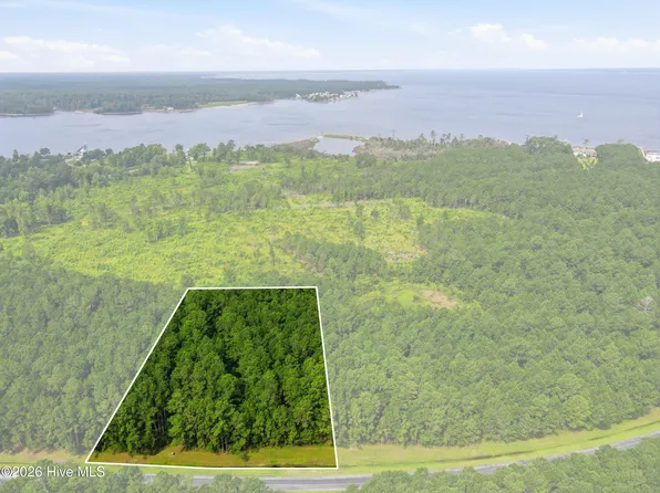 125 Merrimon Bay Drive, Beaufort, NC 28516