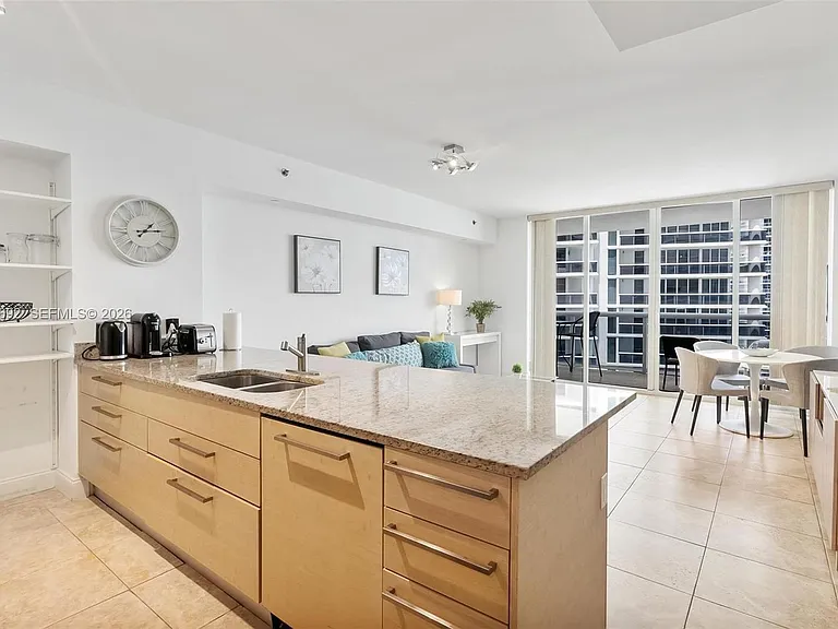 1830 S Ocean Dr #2409 — Photo 5