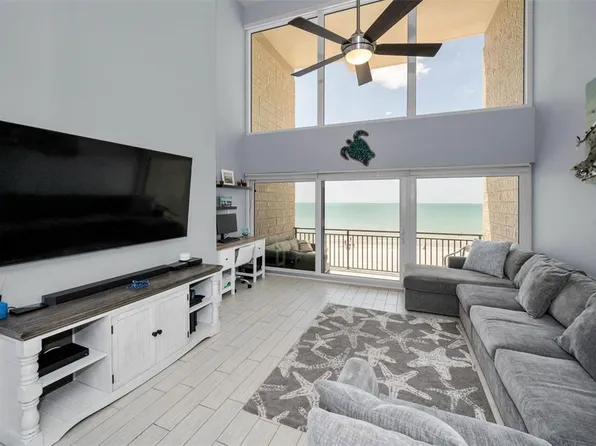 19700 Gulf Blvd APT 403, Indian Shores, FL 33785