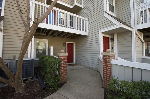 5705 Chapman Mill Dr #150 Photo 1 5705 Chapman Mill Dr #150 Photo 1